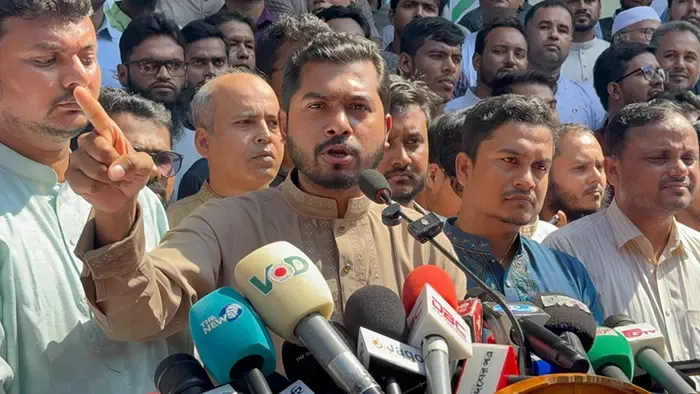 আগামীতে যেকোনো সংকটে জাতিকে পথ দেখাবে গণঅধিকার পরিষদ: নুরুল হক নুর