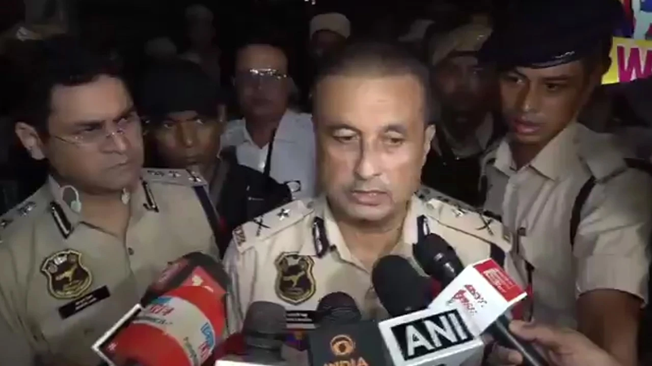 আসামে হোটেলের ভেতরে এলোপাতাড়ি গুলিতে নিহত ৫