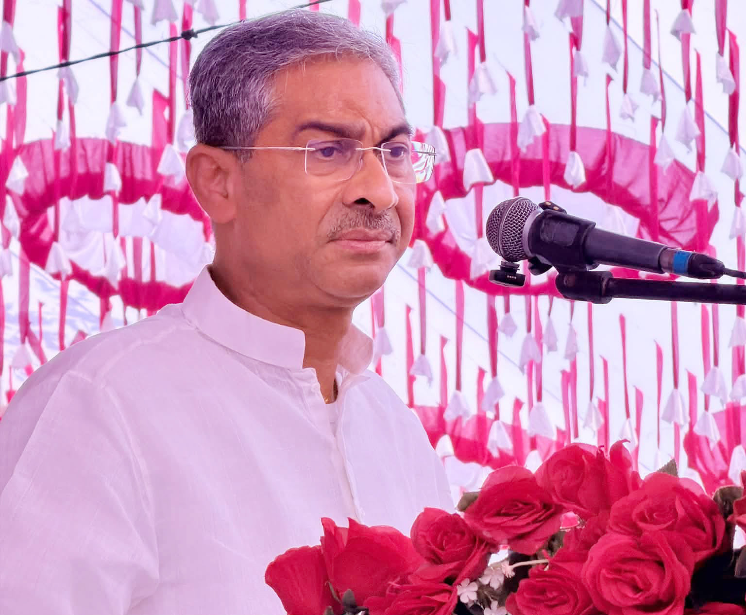 শিক্ষাকে অগ্রাধিকার দিয়ে তরুণ প্রজন্মকে শক্তিশালী করতে চায় সরকার