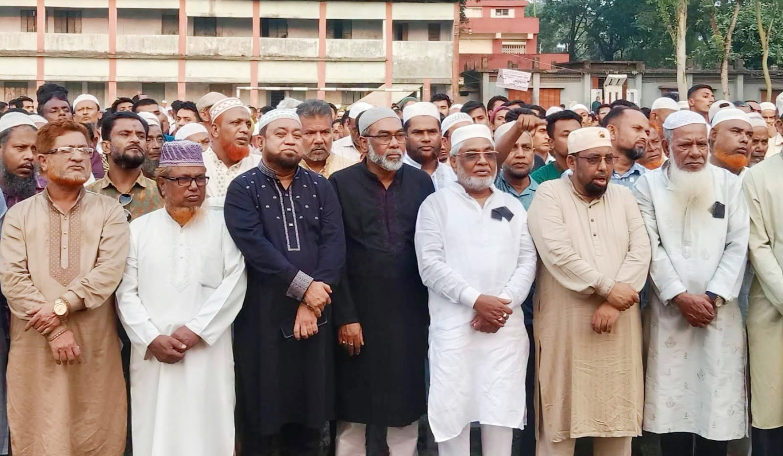 যোগ্য প্রার্থী নির্বাচিত করলে উন্নয়ন ও শান্তি নিশ্চিত হবে