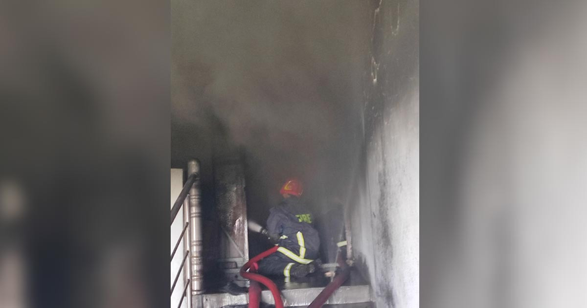 কেরানীগঞ্জে প্লাস্টিক কারখানায় আগুন নিয়ন্ত্রনে ৮ ইউনিট, নিহত ১