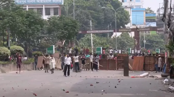 মিরপুরে ভাঙচুর ও অগ্নিসংযোগের ঘটনায় ৪ মামলা, গ্রেপ্তার ২৬
