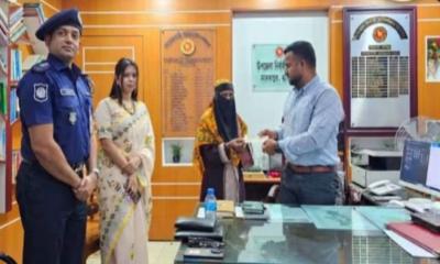 সৌদি আরব ফেরত রেহেনাকে সহায়তা দিলেন মাধবপুরের ইউএনও