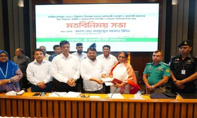 দুর্গাপূজা উপলক্ষে ৮৫টি পূজামণ্ডপে অনুদান দিলেন রাসিক প্রশাসক