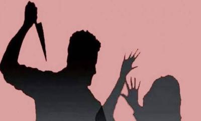 যৌতুকের দাবিতে গৃহবধূকে পিটিয়ে হত্যার অভিযোগ