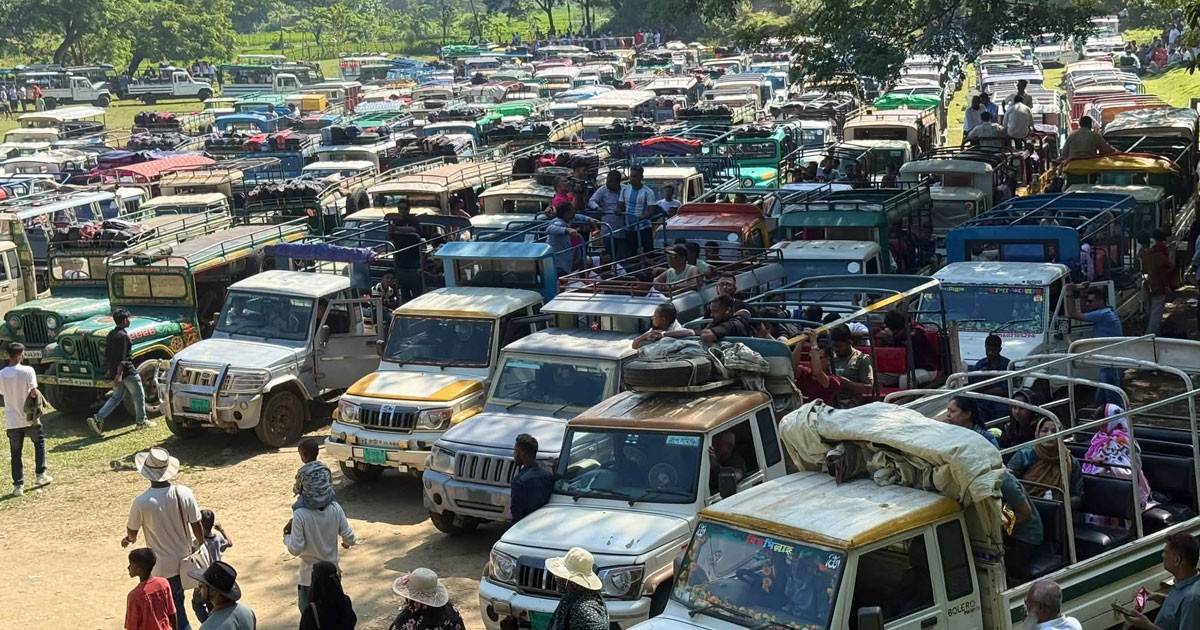 পর্যটকদের সাজেক ছাড়ার আহ্বান