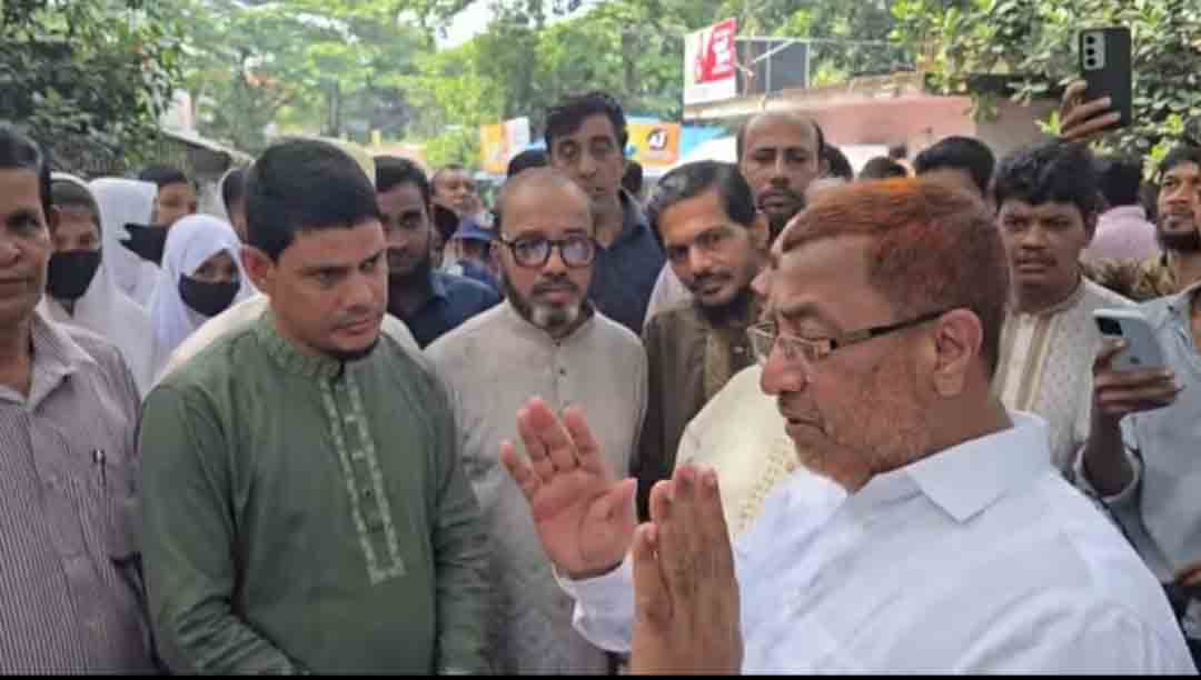 শিক্ষার্থীদের রাস্তায় দাঁড় করিয়ে অভ্যর্থনা নয়, এমপি নুরুল আমিনের কড়া নির্দেশ
