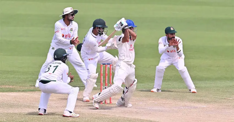 দুর্দান্ত ব্যাটিং করে বাংলাদেশকে জিততে দিলো না আফগানিস্তান