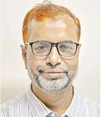 রাজনীতিতে হিরো আর ভিলেনের মাপকাঠি