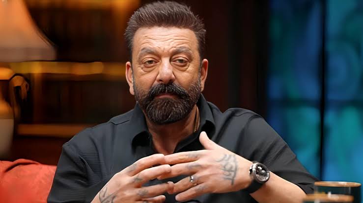 ‘ভারতে শান্তি পাই না’ মন্তব্যে বিতর্ক, মুখ খুললেন সঞ্জয় দত্ত