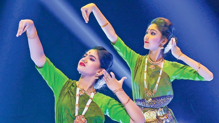 দীপ্ত ও দুরন্ত টিভিতে তিন দিনব্যাপী শারদোৎসব