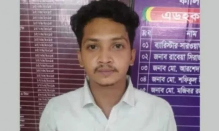 এইচএসসি পরীক্ষায় নকল সরবরাহকালে ছাত্রদল সভাপতি আটক