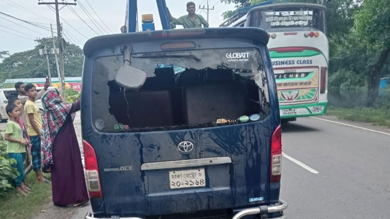 ওমান প্রবাসীকে আনতে গিয়ে একই পরিবারের ৭ জন নিহত