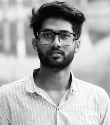 জ্বালানি তেলের দাম বৃদ্ধি:এখন সরকারের পরীক্ষা জনসম্পর্কের,সংকটের চেয়েও বড় সংকট সরকারের ব্যাখ্যার ঘাটতি